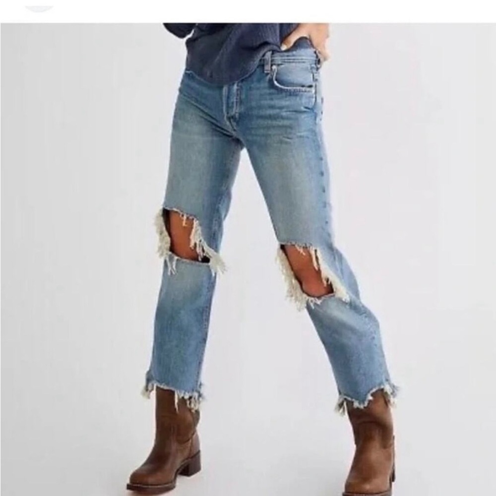 We The Free Light Distressed Straight-Leg Jeans 29 Raw Hem High Rise